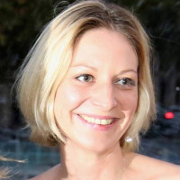 Aurélie vendeuse BLEU D'AZUR France