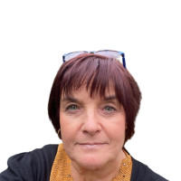 Evelyne vendeuse Mandalas Shop, ONIKHA