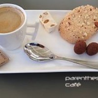 Anne-marie vendeuse Parenthese Café